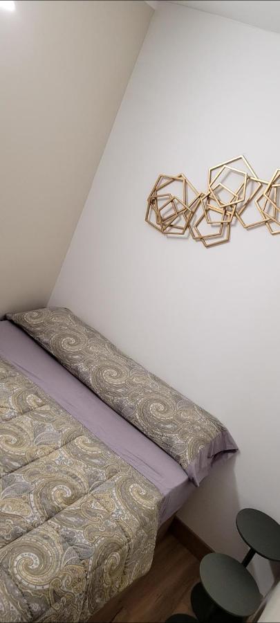 A Estrenar Preciosos Inter2, New Ln 12 Months Open! Self Check In! Reserva Garaje! Apartament