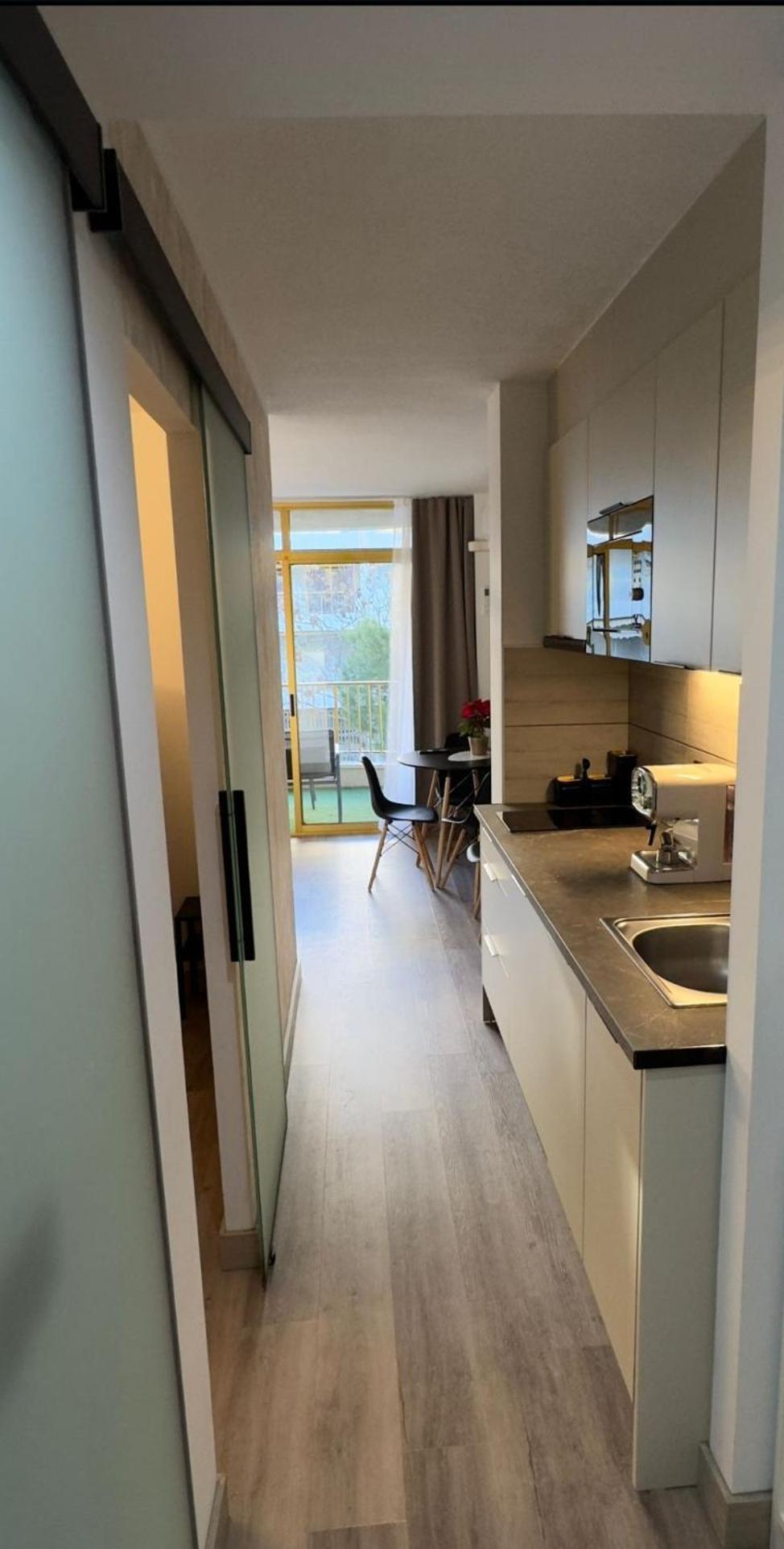 Apartament A Estrenar Preciosos Inter2, New Ln 12 Months Open! Self Check In! Reserva Garaje! Salou